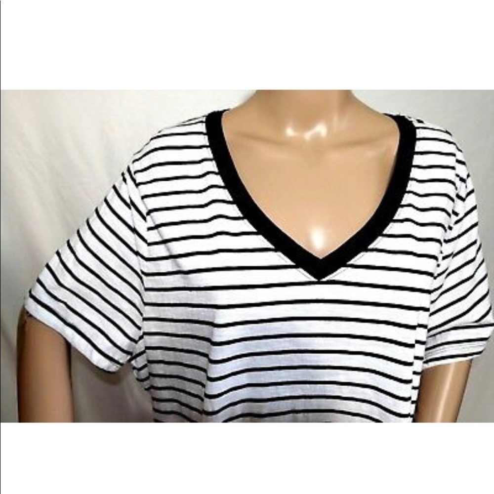 🖤FADED GLORY Black/White Striped T-Shirt